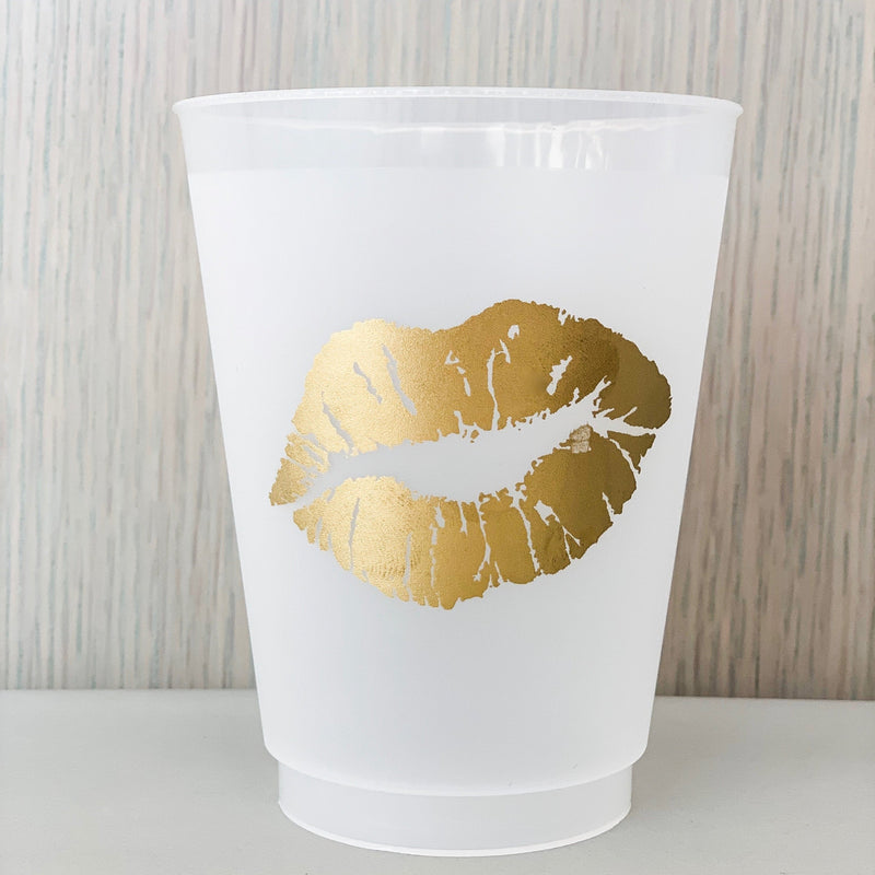 Pucker Up Cup Set