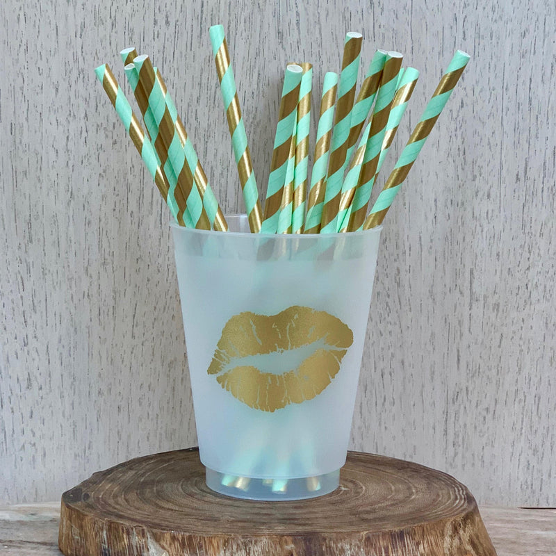 Pucker Up Cup Set